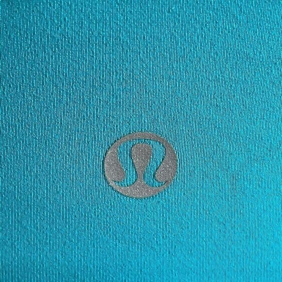 Lululemon teal racer back tank top size 6 - Picture 4 of 7
